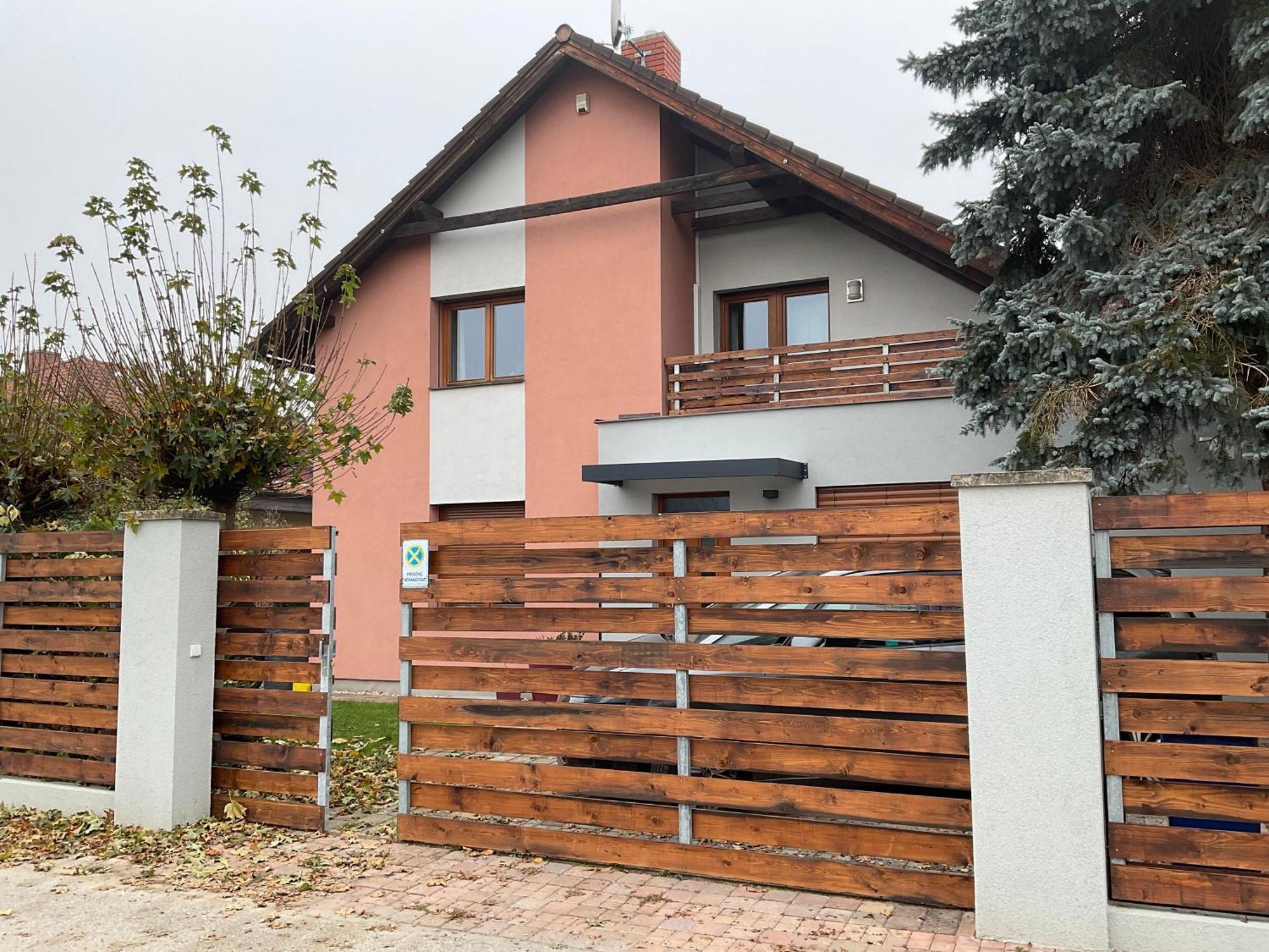 Apartman U Lesa Nové Jirny Exterior photo