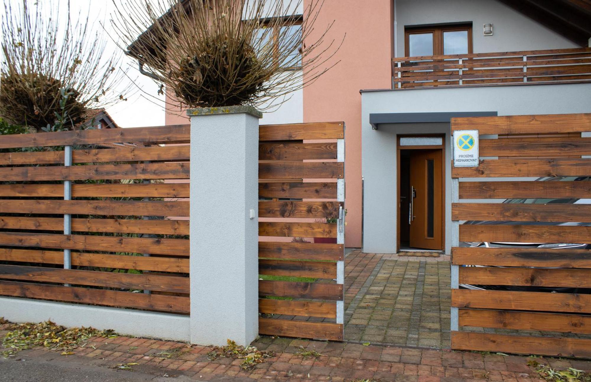 Apartman U Lesa Nové Jirny Exterior photo